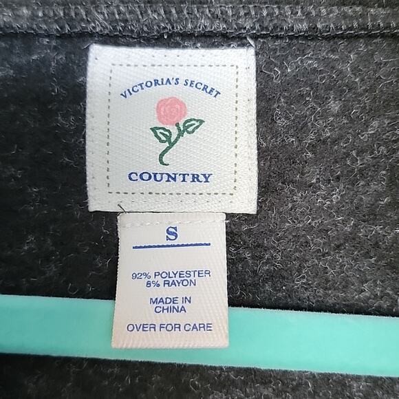 Vintage Victoria's Secret Country Gray 1/4 Zip Oversized Embroidered Fleece, S - Picture 2 of 6